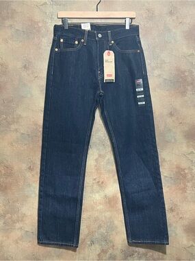 Levi's 505 Original Straight Leg Men's Jeans in Dark Blue Indigo